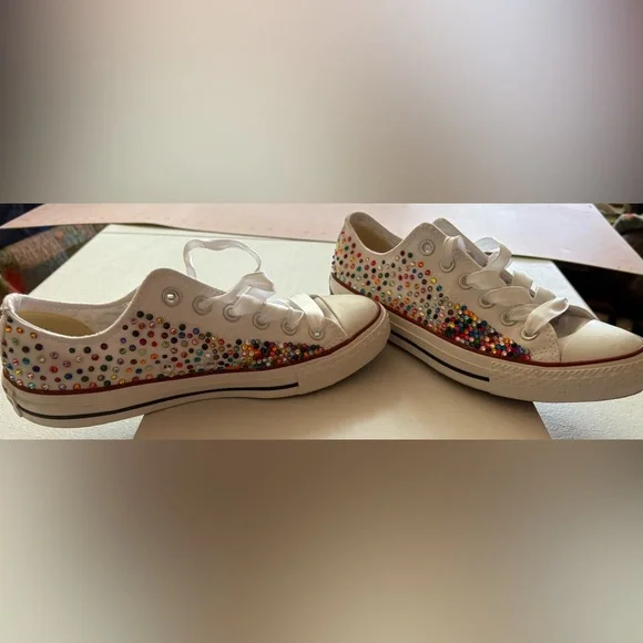 Converse Custom Multicolor Rhinestone Kicks! Sz 8 Woman. Low top one of. Kind! - Picture 4 of 16